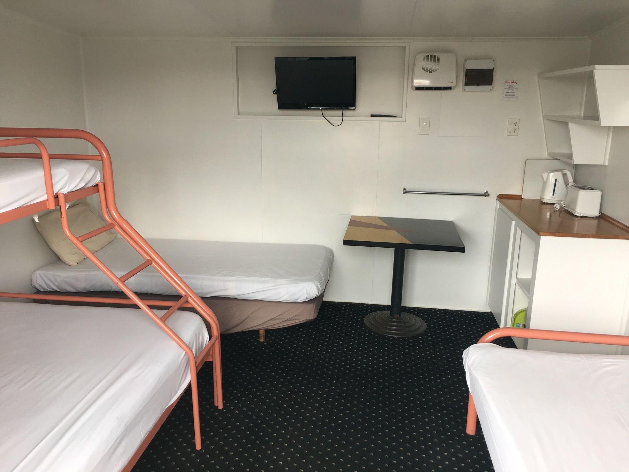 Dunedin Holiday Park Экстерьер фото