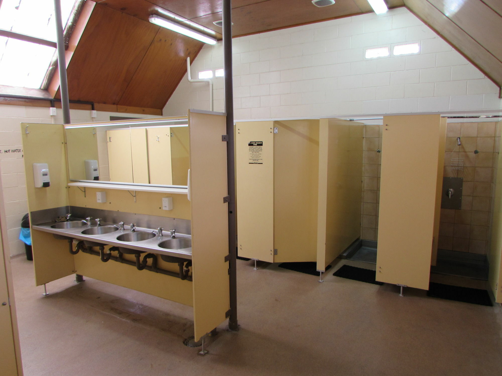 Dunedin Holiday Park Экстерьер фото